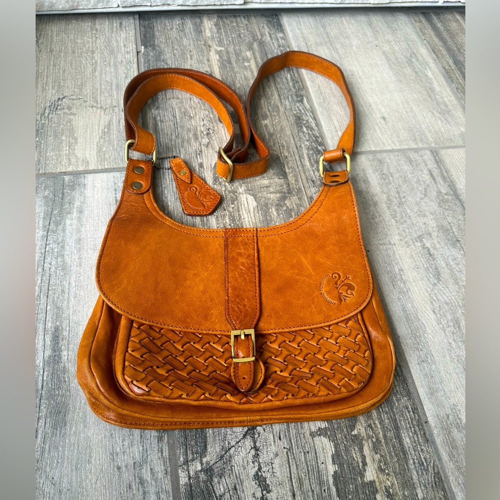 Italy Anonimo Florentino Genuine Leather  Boho Neutral Casual cross body handbag